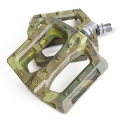 Salt + stealth camo pedals